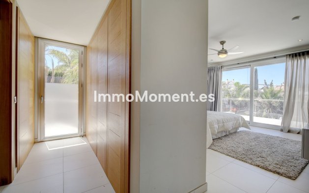 Reventa - Villa independiente - Marbella - Nueva Andalucía