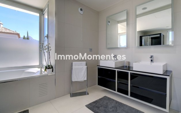 Reventa - Villa independiente - Marbella - Nueva Andalucía