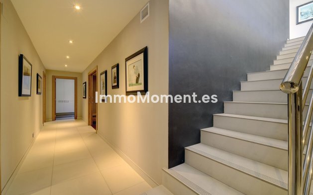 Reventa - Villa independiente - Marbella - Nueva Andalucía