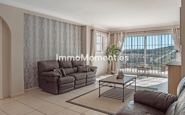 Resale - Detached villa - Estepona - Estepona Centro