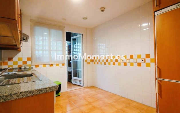 Resale - Apartment - Marbella - Marbella Centro
