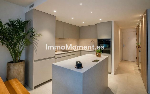 Resale - Apartment - Benalmadena - Benalmadena Pueblo