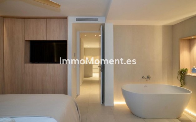 Resale - Apartment - Benalmadena - Benalmadena Pueblo