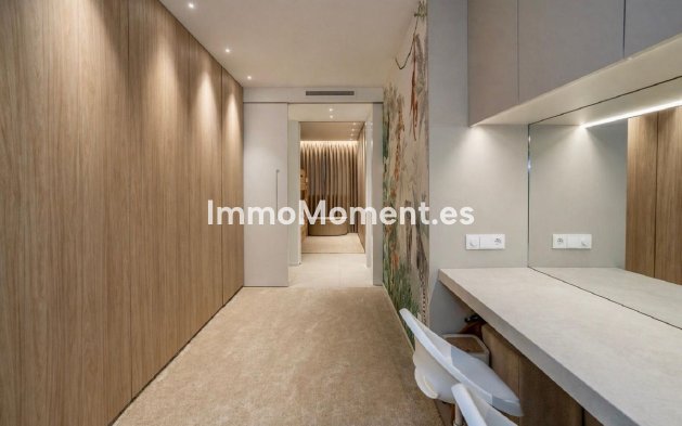 Resale - Apartment - Benalmadena - Benalmadena Pueblo