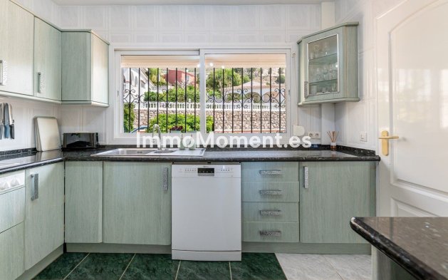 Bestaande woning - Vrijstaande villa - Benalmadena - Benalmadena Centro