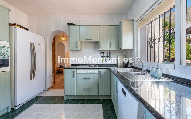 Bestaande woning - Vrijstaande villa - Benalmadena - Benalmadena Centro
