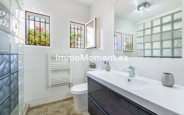 Bestaande woning - Vrijstaande villa - Benalmadena - Benalmadena Centro