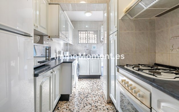 Bestaande woning - Vrijstaande villa - Benalmadena - Benalmadena Centro