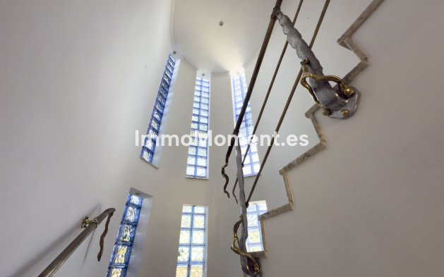 Resale - Detached villa - Inland  - Alhaurín el Grande Centro