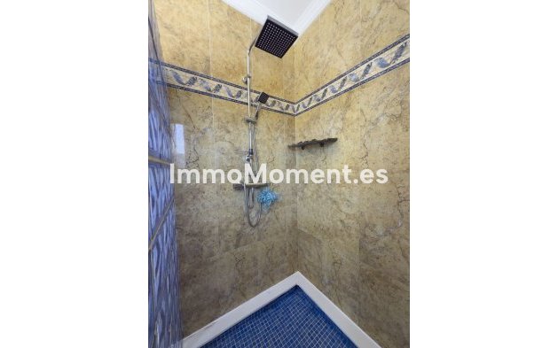 Resale - Detached villa - Inland  - Alhaurín el Grande Centro
