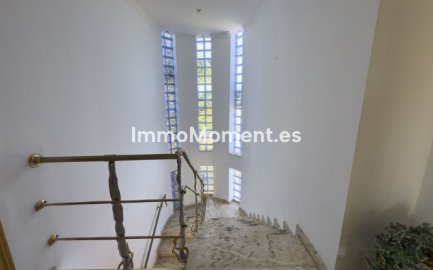 Resale - Detached villa - Inland  - Alhaurín el Grande Centro