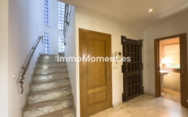 Resale - Detached villa - Inland  - Alhaurín el Grande Centro