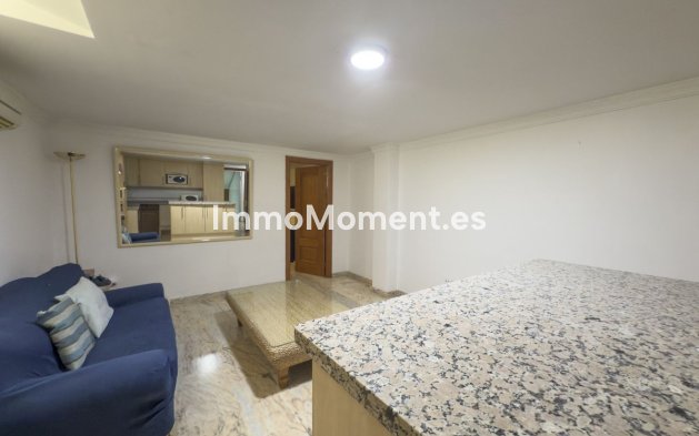 Resale - Detached villa - Inland  - Alhaurín el Grande Centro
