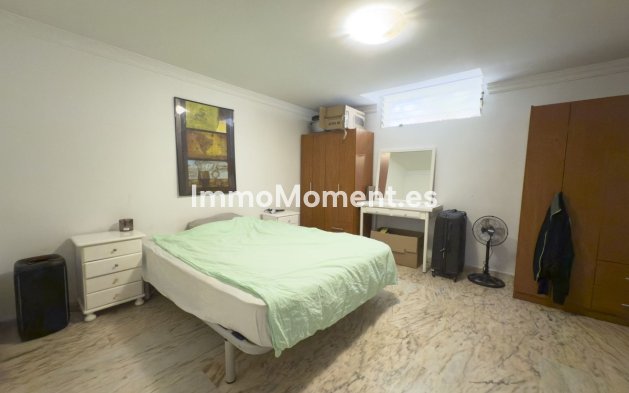 Resale - Detached villa - Inland  - Alhaurín el Grande Centro