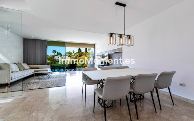 Resale - Townhouse - Marbella - Río Real