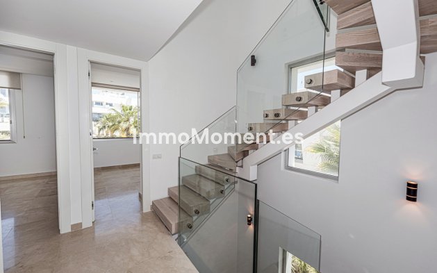 Resale - Townhouse - Marbella - Río Real