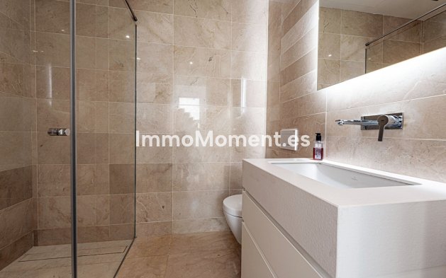 Resale - Townhouse - Marbella - Río Real