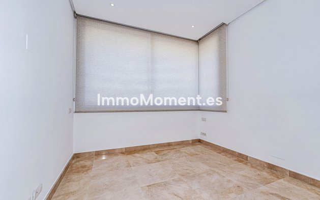 Resale - Townhouse - Marbella - Río Real