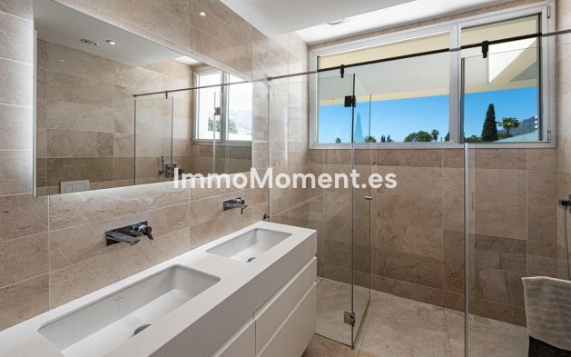 Resale - Townhouse - Marbella - Río Real