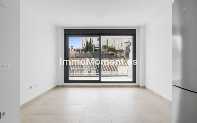 Resale - Apartment - Mijas - La Cala de Mijas