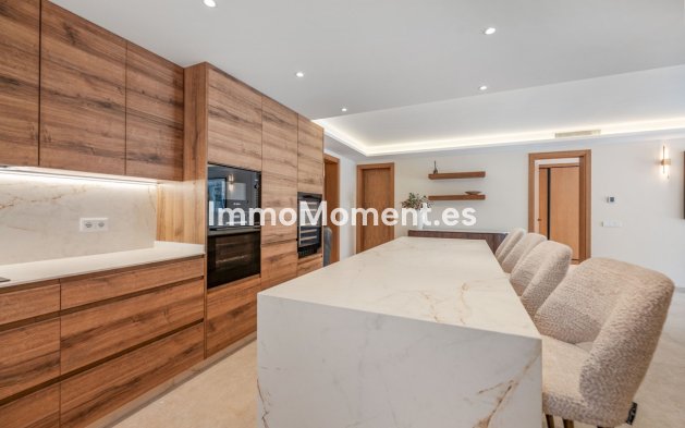 Revente - Maison mitoyenne - Marbella - Nueva Andalucía