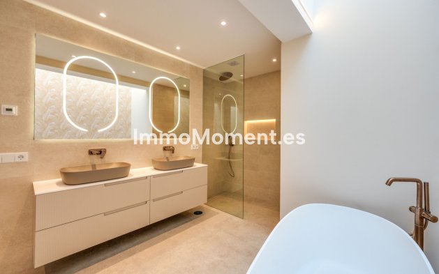 Revente - Maison mitoyenne - Marbella - Nueva Andalucía
