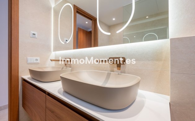 Revente - Maison mitoyenne - Marbella - Nueva Andalucía