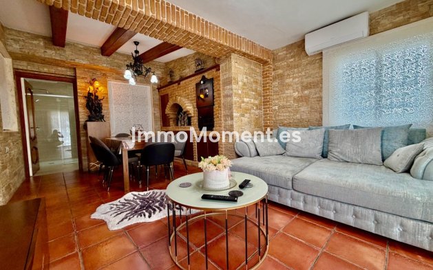 Bestaande woning - Vrijstaande villa - Orihuela - La Zenia