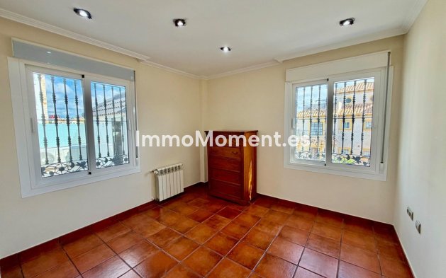 Bestaande woning - Vrijstaande villa - Orihuela - La Zenia