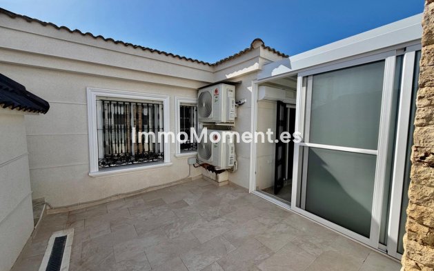 Bestaande woning - Vrijstaande villa - Orihuela - La Zenia