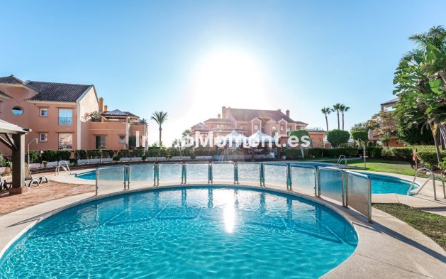 Bestaande woning - Appartement - Marbella - Nueva Andalucía