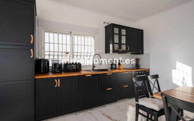 Resale - Detached villa - Inland  - Alhaurín el Grande Centro