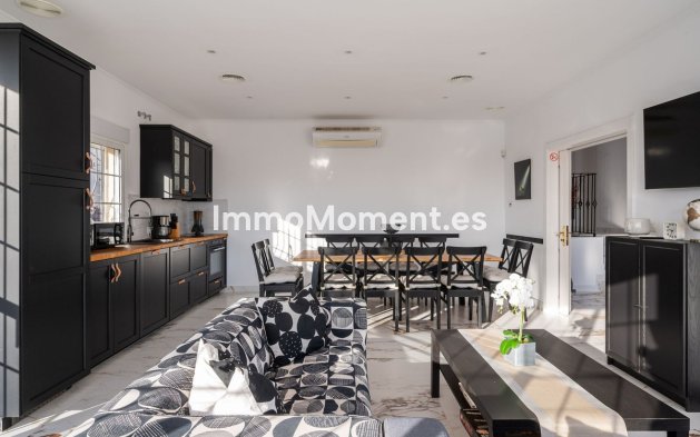 Resale - Detached villa - Inland  - Alhaurín el Grande Centro