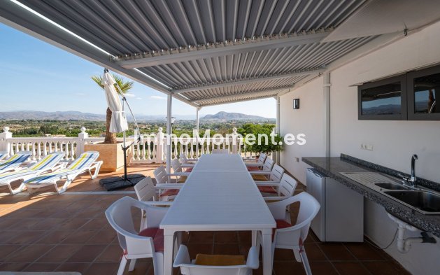 Resale - Detached villa - Inland  - Alhaurín el Grande Centro