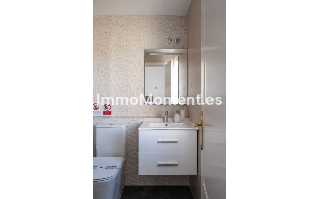 Resale - Detached villa - Inland  - Alhaurín el Grande Centro