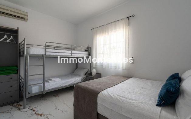 Resale - Detached villa - Inland  - Alhaurín el Grande Centro