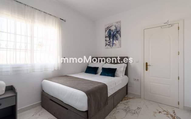 Resale - Detached villa - Inland  - Alhaurín el Grande Centro