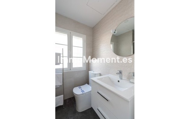 Resale - Detached villa - Inland  - Alhaurín el Grande Centro