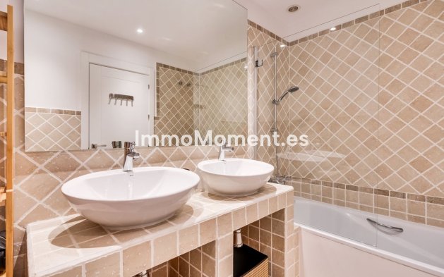 Revente - Appartement - Estepona  - Selwo