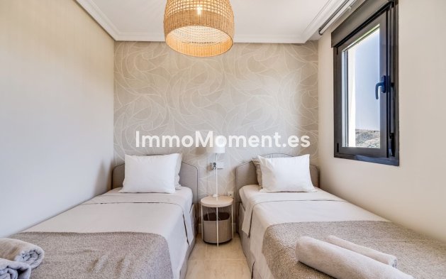 Revente - Appartement - Estepona  - Selwo