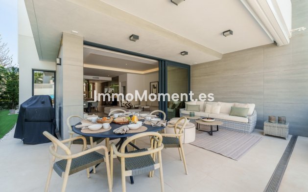 Reventa - Villa independiente - Marbella - Puerto Banús