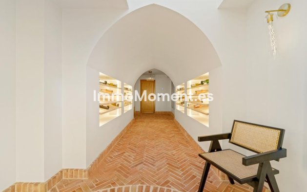 Bestaande woning - Vrijstaande villa - Marbella - Nueva Andalucía