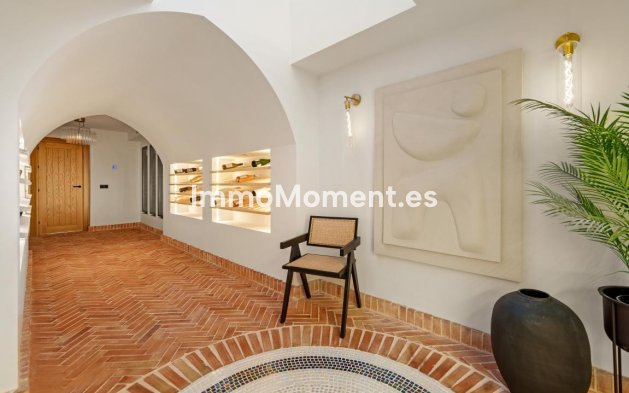 Bestaande woning - Vrijstaande villa - Marbella - Nueva Andalucía