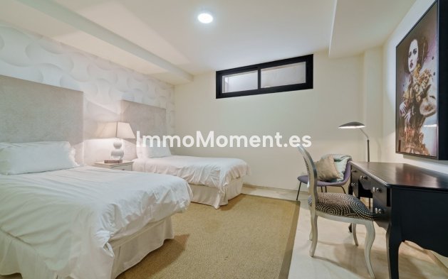 Bestaande woning - Vrijstaande villa - Marbella - Nueva Andalucía