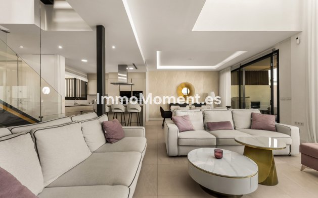 Reventa - Villa independiente - Marbella - Río Real