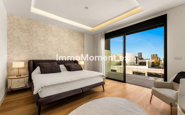 Reventa - Villa independiente - Marbella - Río Real