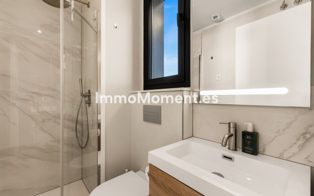 Reventa - Villa independiente - Marbella - Río Real