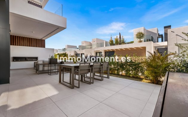 Reventa - Villa independiente - Marbella - Río Real