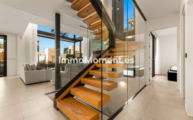Reventa - Villa independiente - Marbella - Río Real