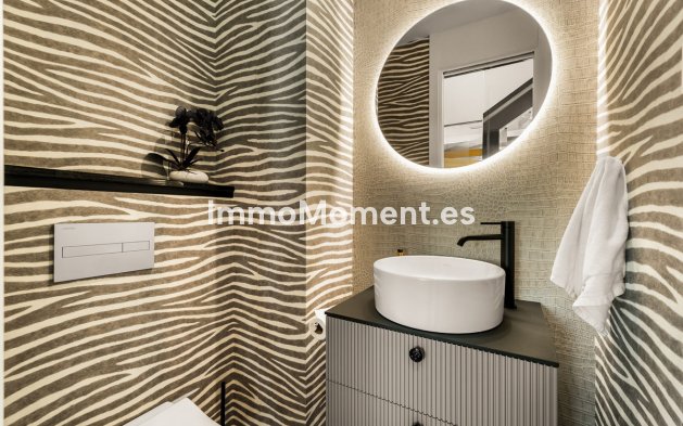 Reventa - Villa independiente - Marbella - Río Real